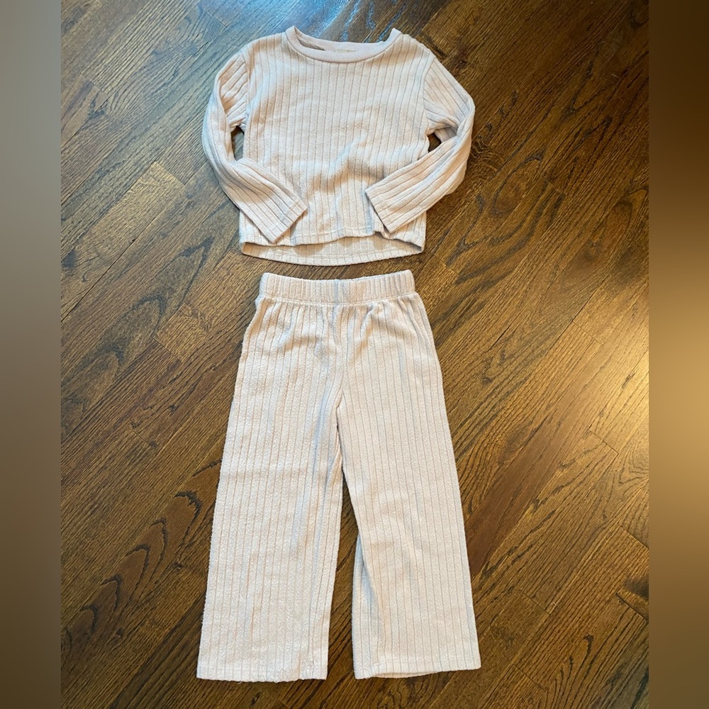 Bearpaw- Cozy Ribbed Kids Matching Set Beige Cream/Light tan toddler girl 4T